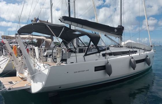 Jeanneau Sun Odyssey 440 Moon