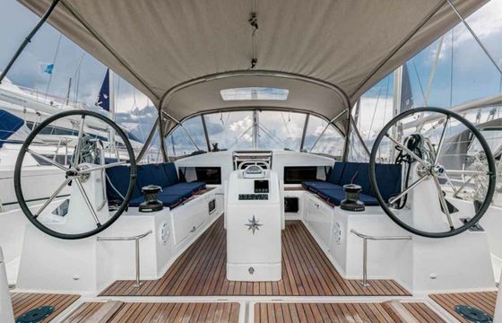 Jeanneau Sun Odyssey 440 Mystic Blue