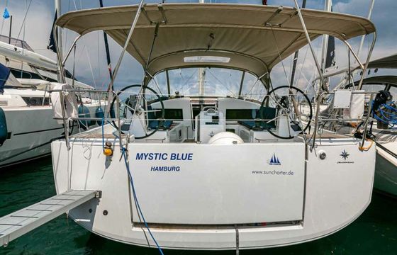 Jeanneau Sun Odyssey 440 Mystic Blue