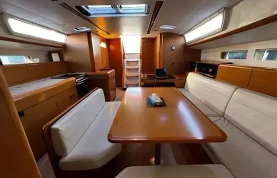 Jeanneau Sun Odyssey 519 Leia