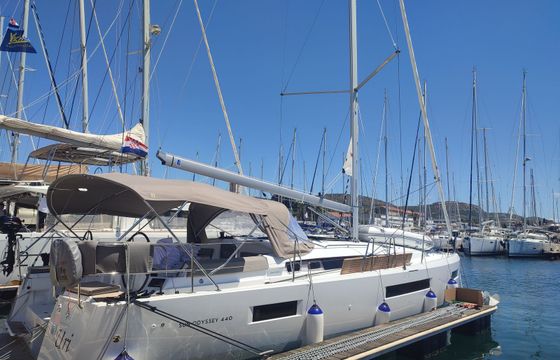 Jeanneau Sun Odyssey 440 Uri