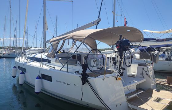 Jeanneau Sun Odyssey 440 Uri