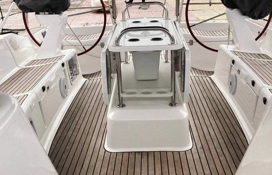 Jeanneau Sun Odyssey 49 Family M