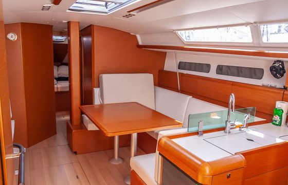Jeanneau Sun Odyssey 449 Psara