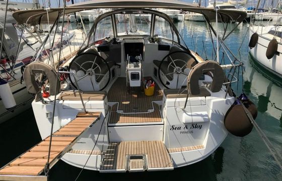 Jeanneau Sun Odyssey 439 Sea & Sky