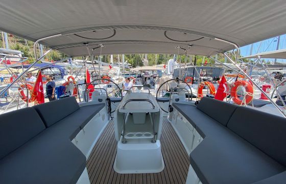 Jeanneau Sun Odyssey 53 Mocha 2
