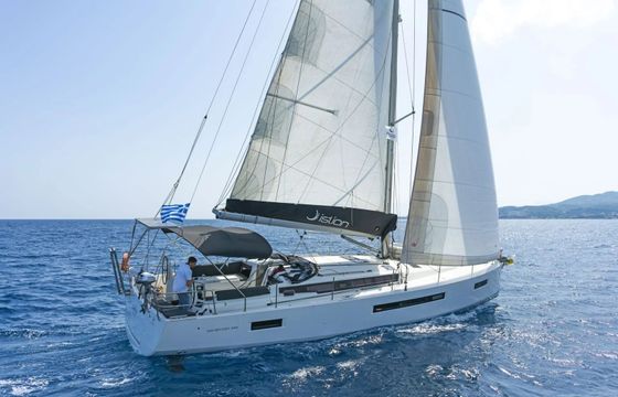 Jeanneau Sun Odyssey 490 Goldfish