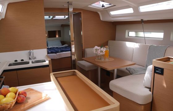 Jeanneau Sun Odyssey 440 Bohemian Rhapsody