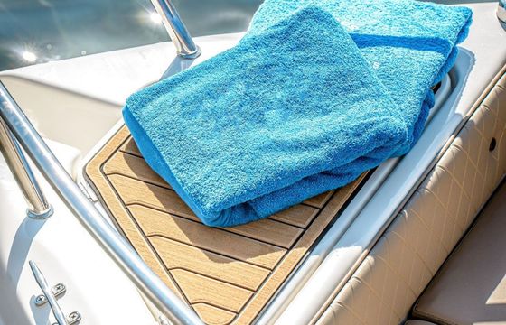 Karel Ithaca 550 Kallisti