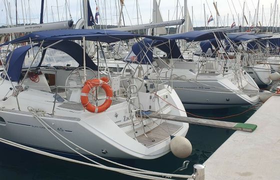 Jeanneau Sun Odyssey 45 Mama-Isi