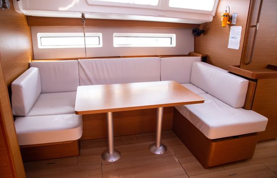 Jeanneau Sun Odyssey 490 Thaleia