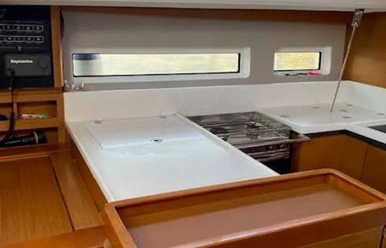 Jeanneau Sun Odyssey 440 Gojiberry