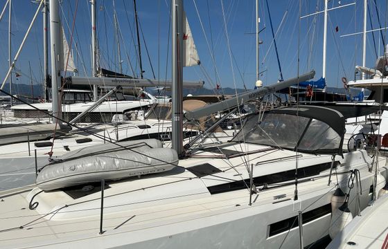 Jeanneau Sun Odyssey 440 Lornia