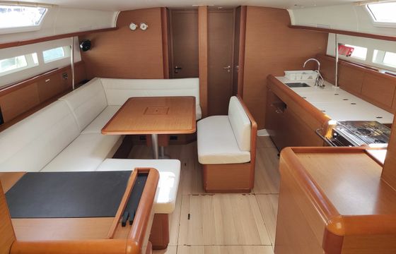 Jeanneau Sun Odyssey 519 Nosy be