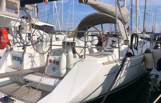 Jeanneau Sun Odyssey 49 Easy Way