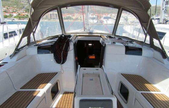 Jeanneau Sun Odyssey 449 Beaujolais