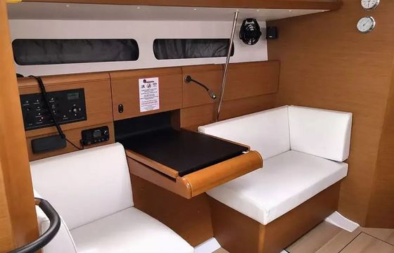 Jeanneau Sun Odyssey 449 Orestis