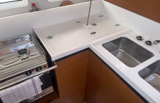 Jeanneau Sun Odyssey 440 Sinki