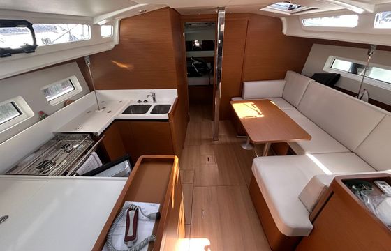 Jeanneau Sun Odyssey 440 Sinki