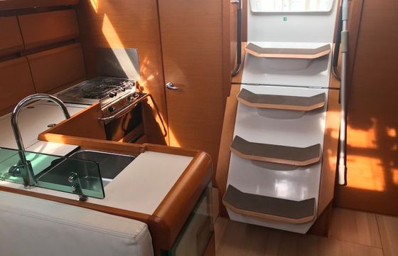 Jeanneau Sun Odyssey 449 Sicily