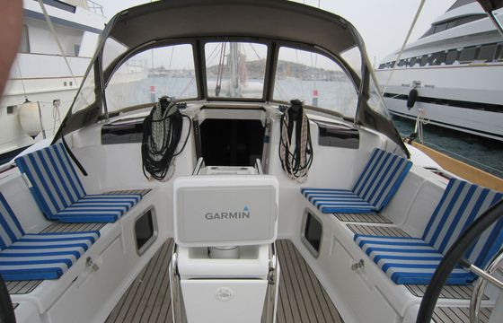 Jeanneau Sun Odyssey 449 Airbender