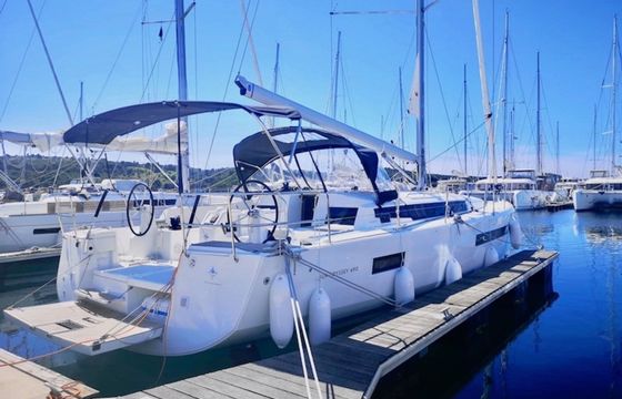Jeanneau Sun Odyssey 490 Persik