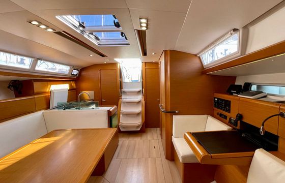Jeanneau Sun Odyssey 449 Amelie