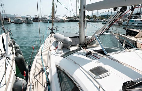 Jeanneau Sun Odyssey 49DS Evita