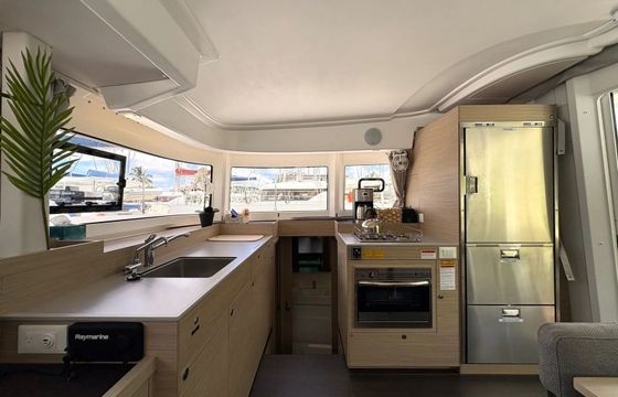 Lagoon 38 Mistral