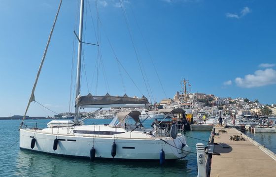 Jeanneau Sun Odyssey 449 Mientras Tanto