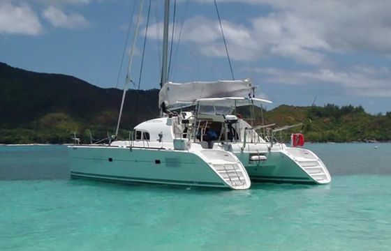 Lagoon 380 Fakarava