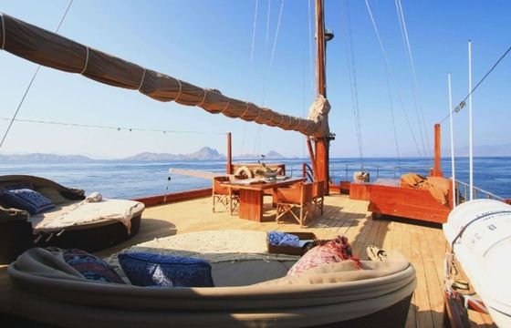 Konjo Schooner 86 Sequoia