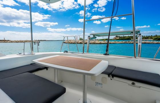 Lagoon 380 Roques