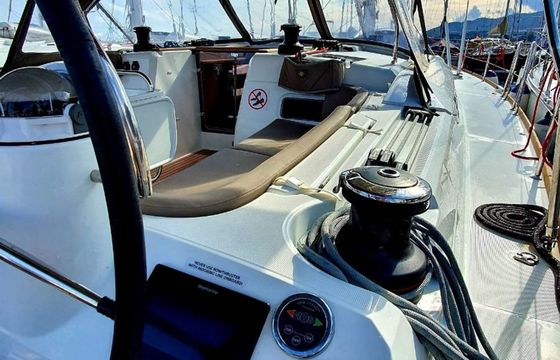 Jeanneau Sun Odyssey 519 Aquaholic