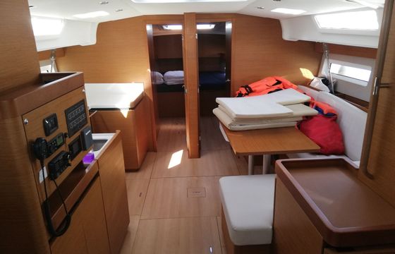 Jeanneau Sun Odyssey 490 Athina