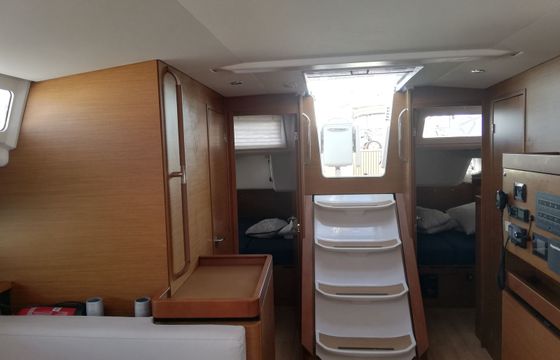 Jeanneau Sun Odyssey 490 Athina