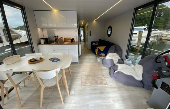 La Mare Apart EL Belle