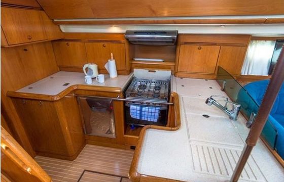 Jeanneau Sun Odyssey 54 DS Windward Spirit