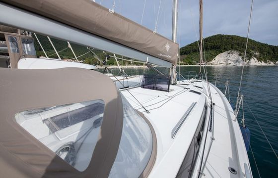 Jeanneau Sun Odyssey 490 Lara
