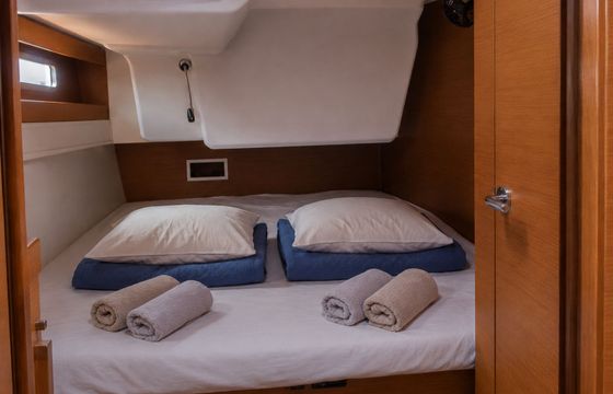 Jeanneau Sun Odyssey 490 Mara 4