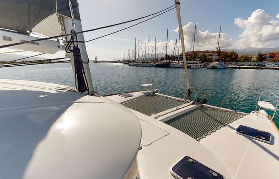 Lagoon 380 S2 Why Knot