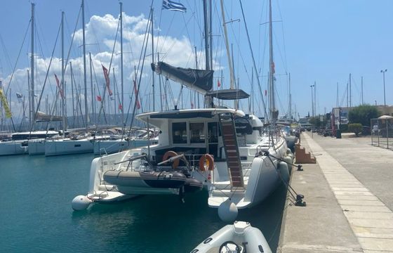 Lagoon 40 Drifter