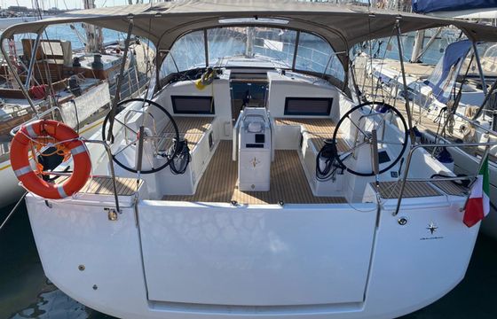 Jeanneau Sun Odyssey 490 Sventola