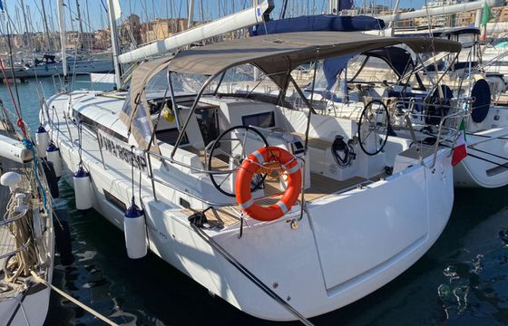Jeanneau Sun Odyssey 490 Sventola