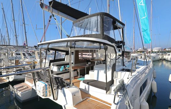 Lagoon 38 Nami