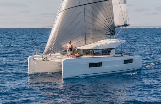 Lagoon 40 Aldabra