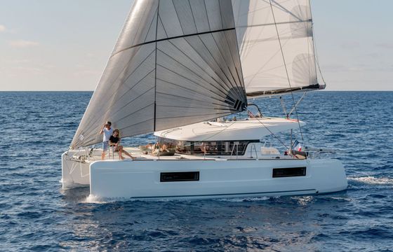Lagoon 40 Aldabra