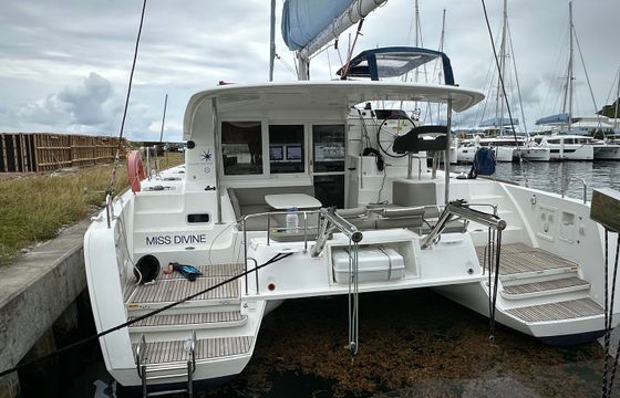 Lagoon 40 Miss Divine