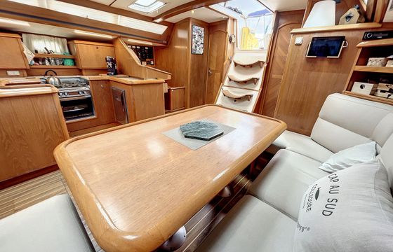 Jeanneau Sun Odyssey 52 Slow