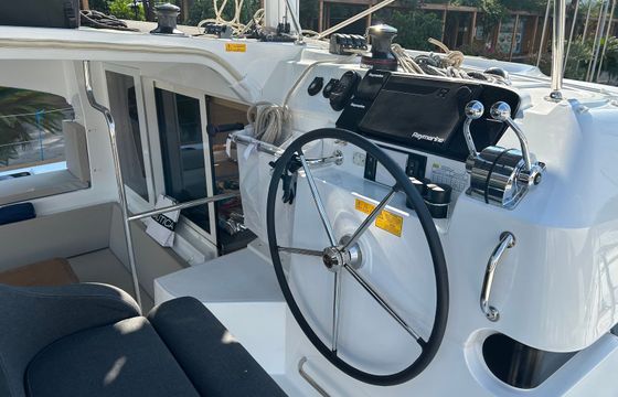 Lagoon 40 Miber Aries